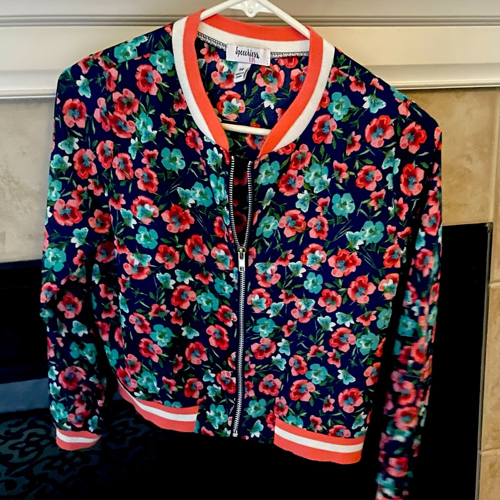 Light floral zipper jacket